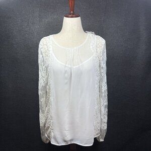 White House Black Market Women’s Blouse Lace Sleeves Sheer White Ivory Size L